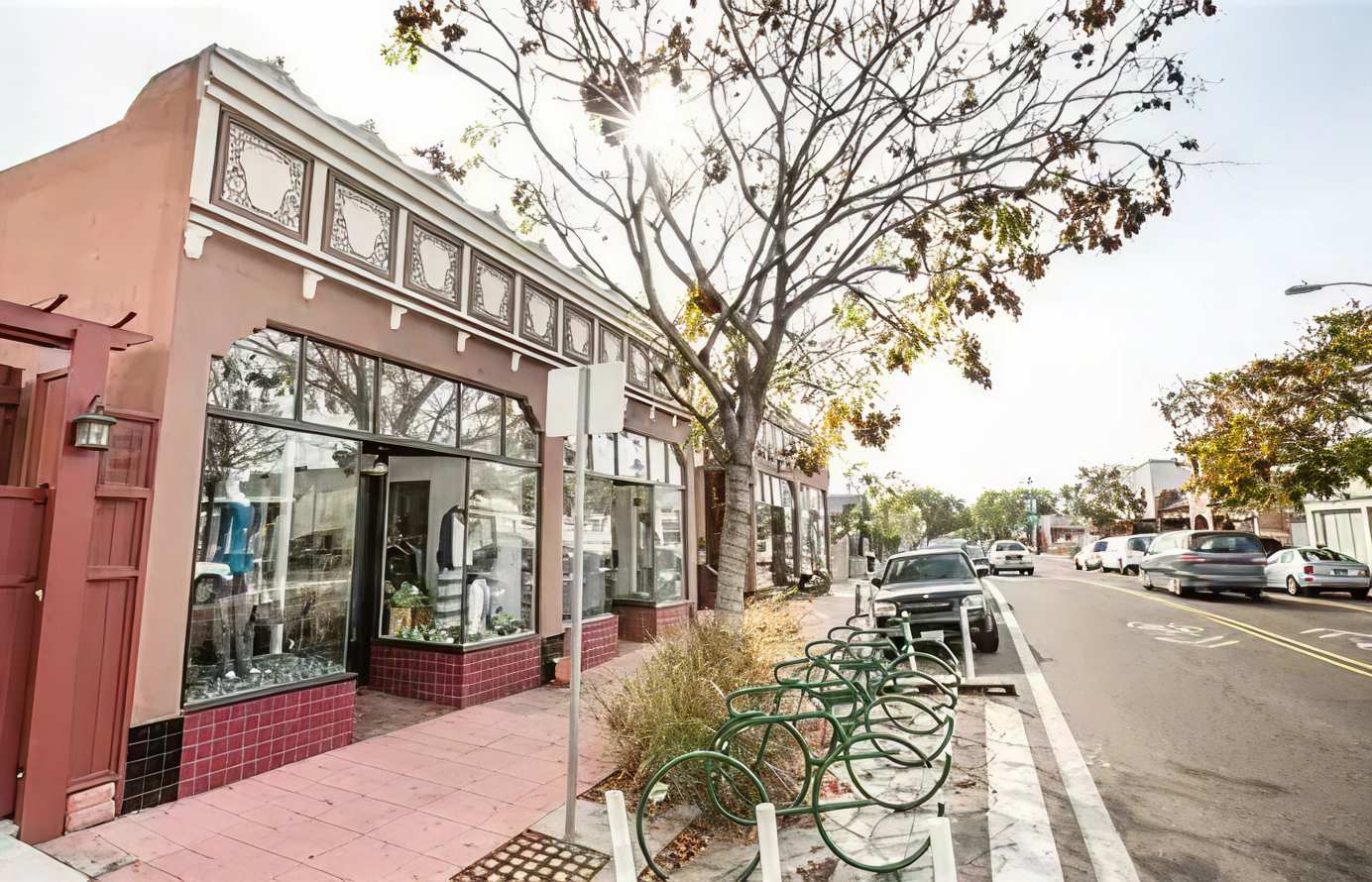 South Park Laundry - Trendy District Emergency Care