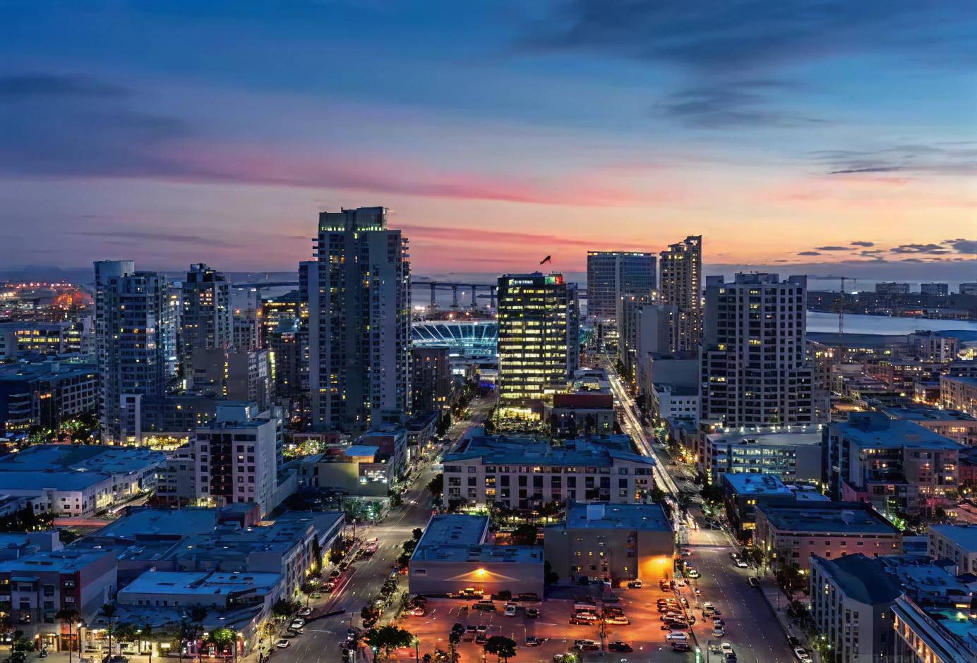 Professional downtown laundry service for high-rise residents & business professionals.