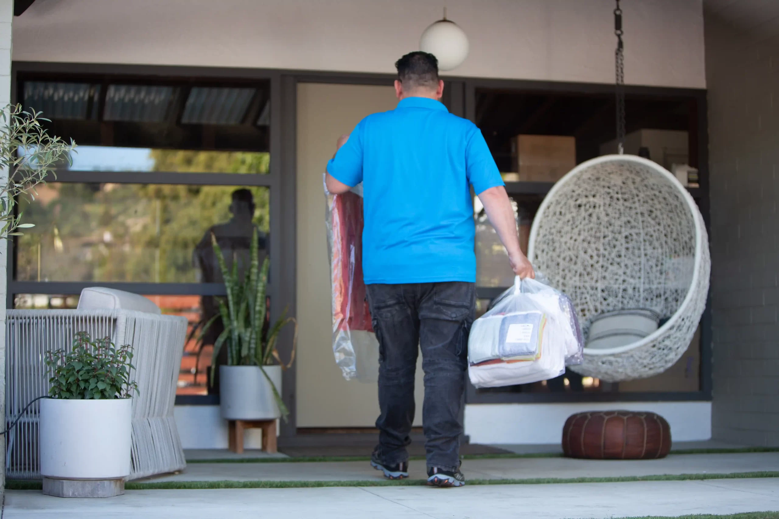 San Diego wash & fold, dry cleaning, pressing, and wedding gown care with pickup and delivery.