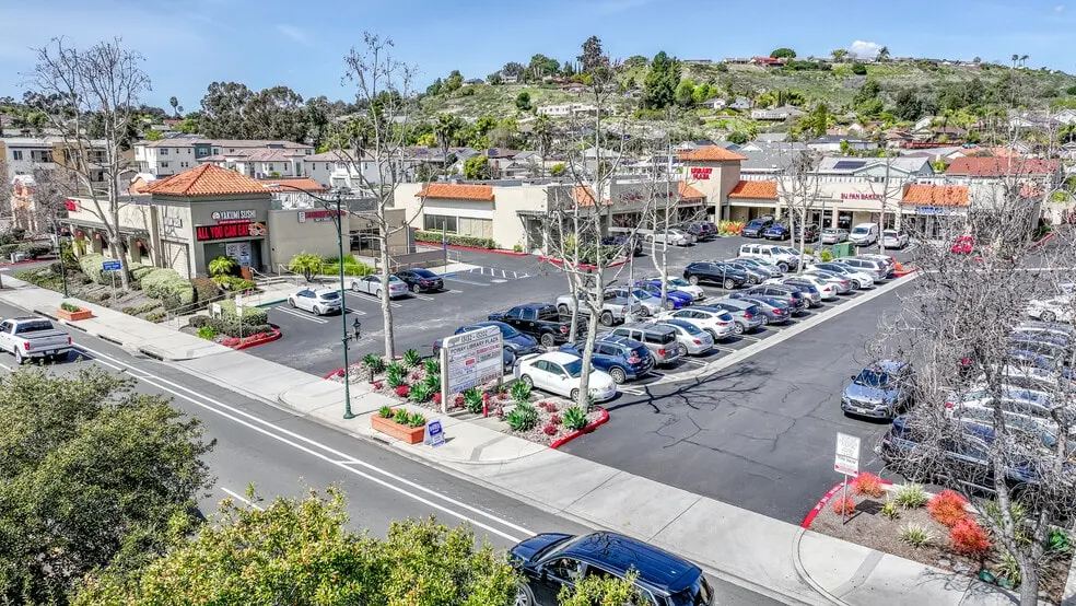 Dry Cleaning Service in Poway