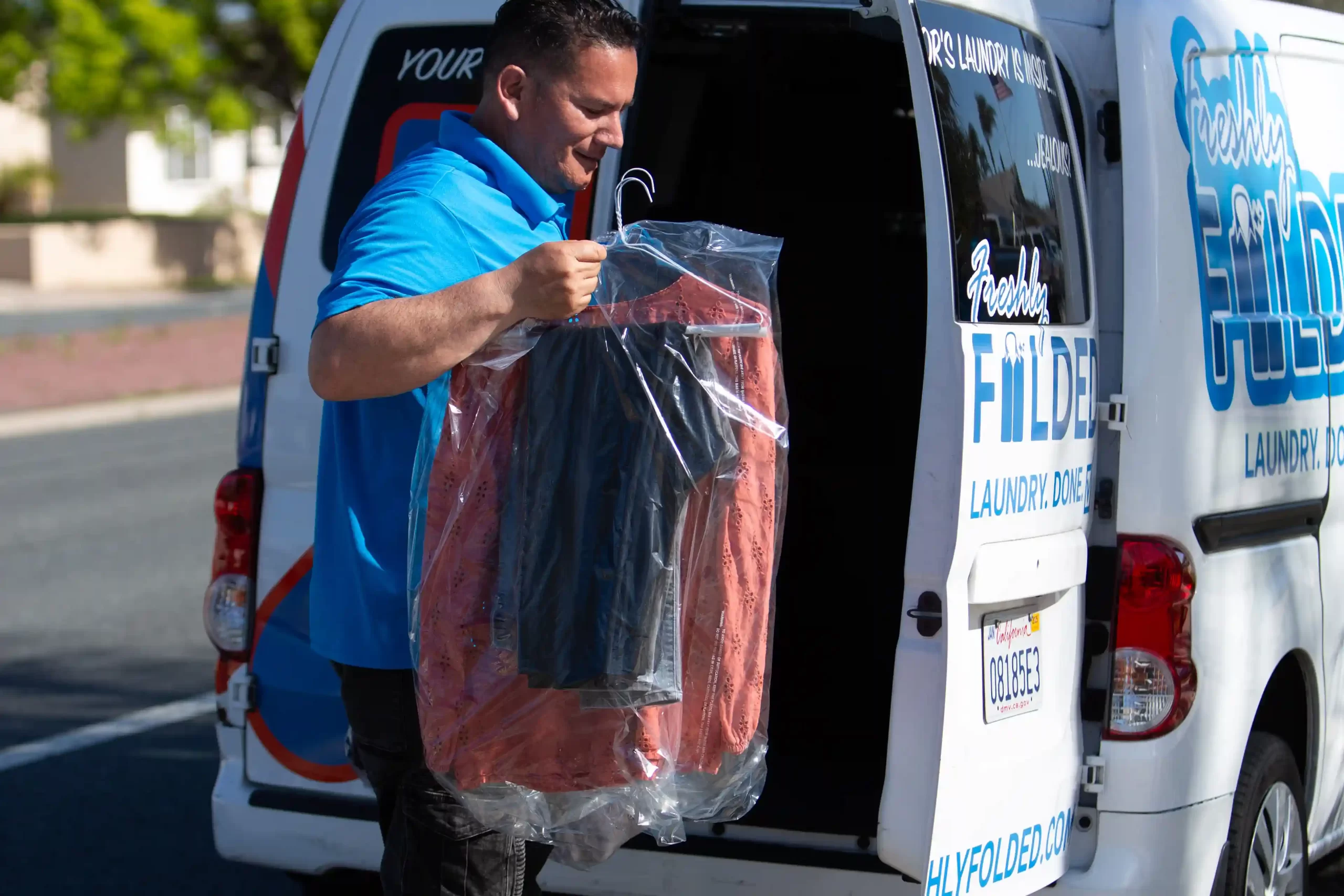 Laundry pickup and delivery in San Diego